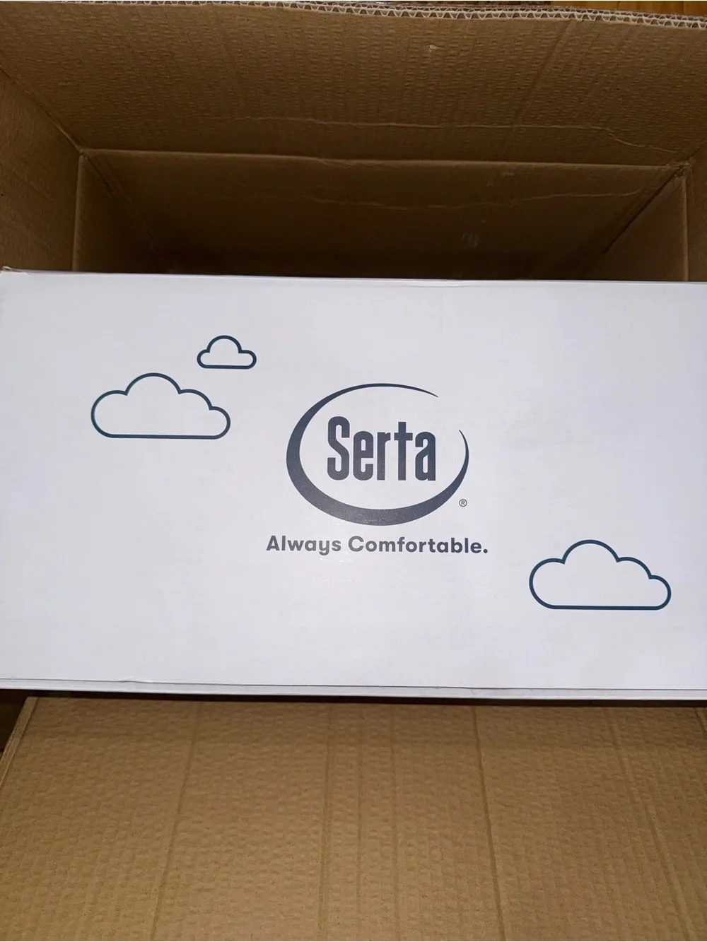 Brand new Serta classic bedding bundle size full